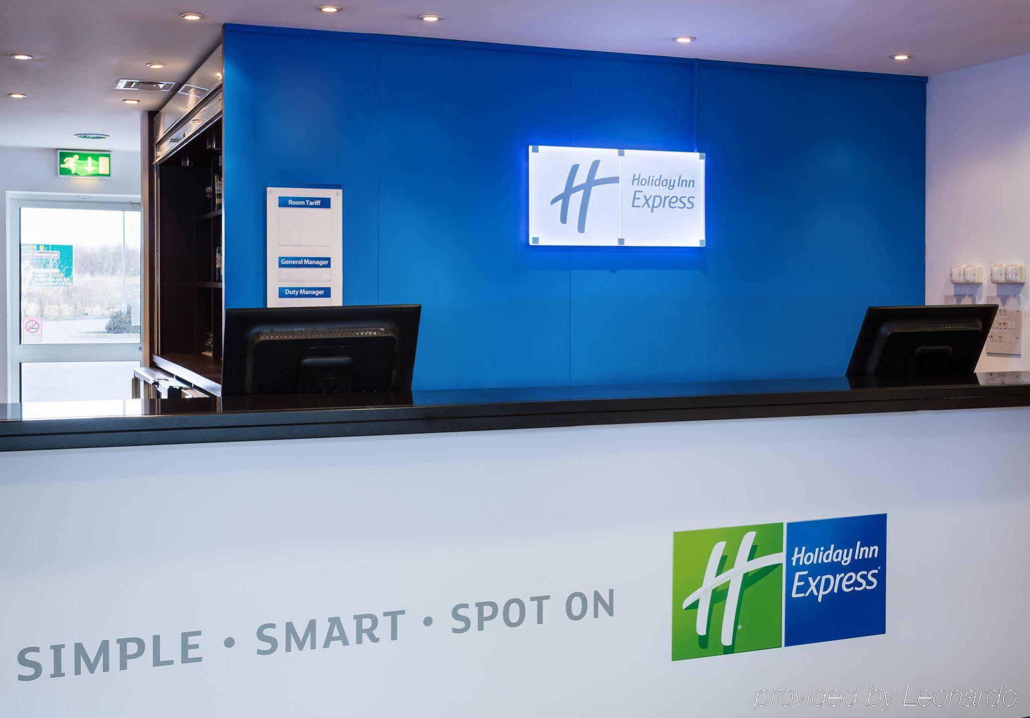 Holiday Inn Express Braintree By Ihg Kültér fotó