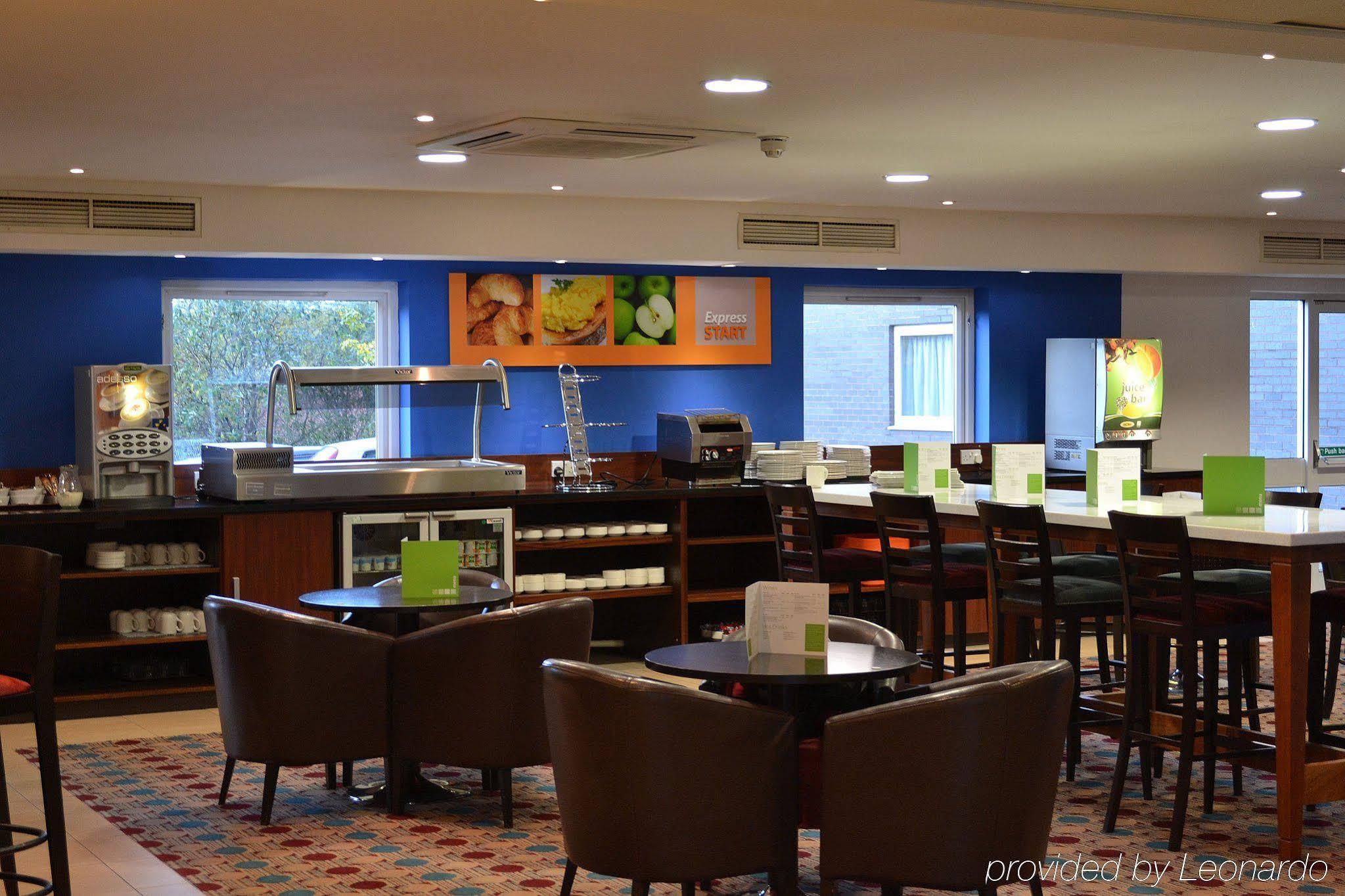 Holiday Inn Express Braintree By Ihg Kültér fotó