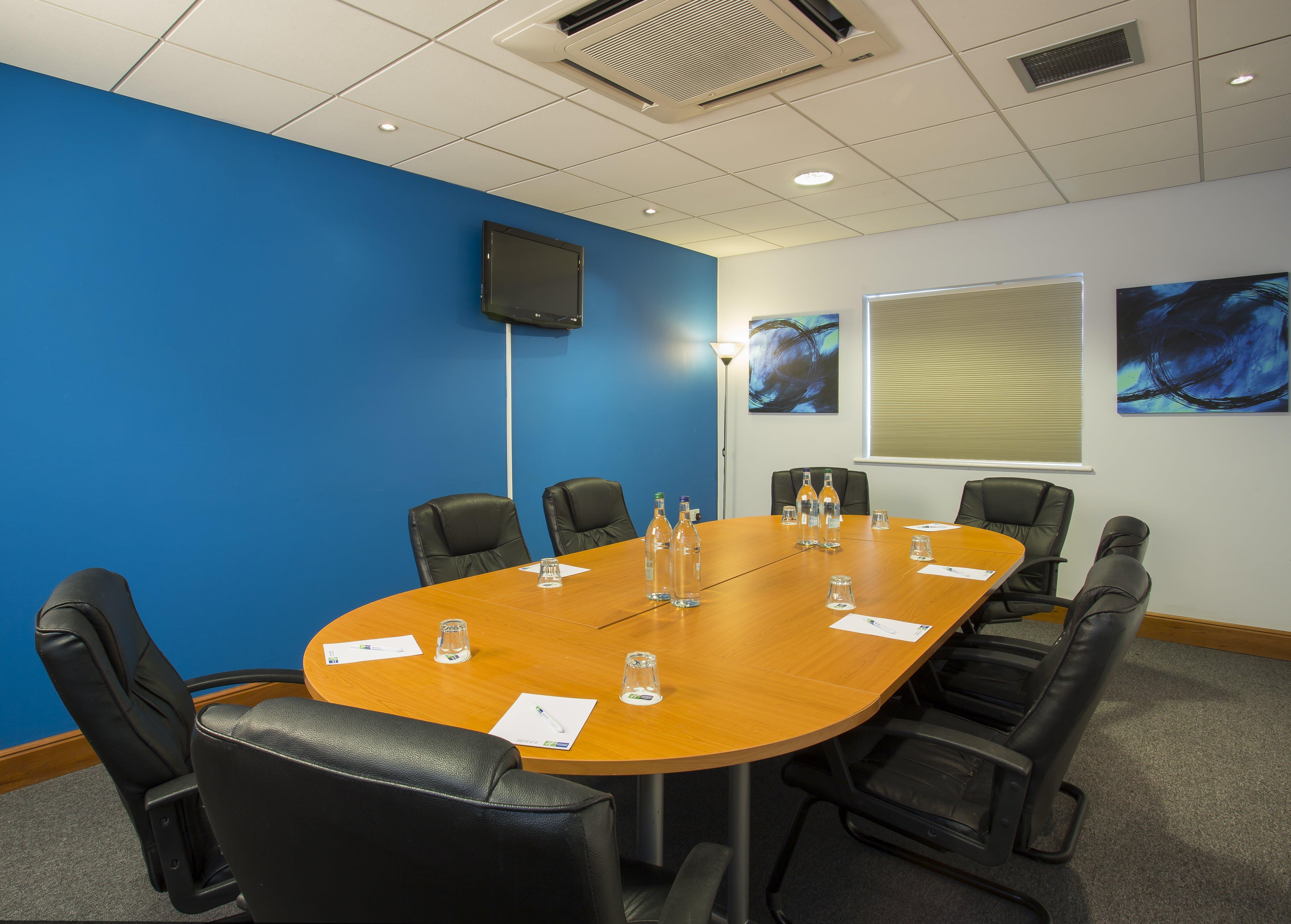 Holiday Inn Express Braintree By Ihg Kültér fotó
