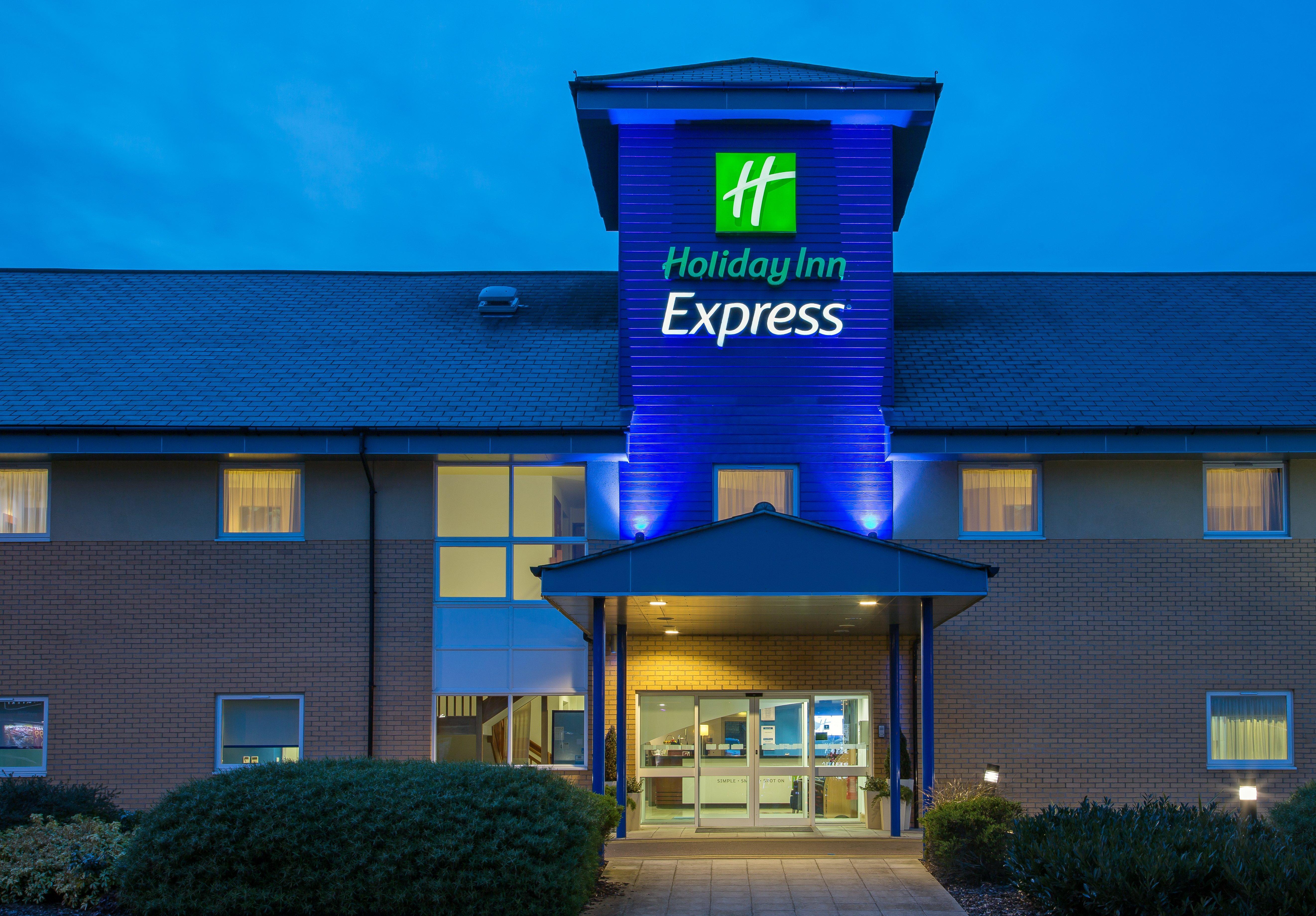 Holiday Inn Express Braintree By Ihg Kültér fotó