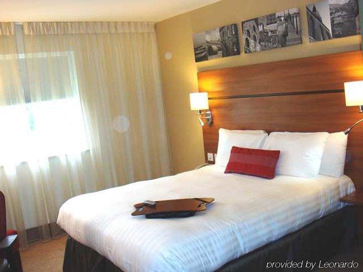 Holiday Inn Express Braintree By Ihg Kültér fotó